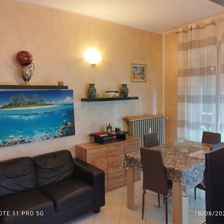 Vercelli Holiday House Τορίνο Εξωτερικό φωτογραφία